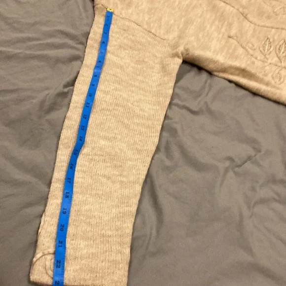 Wool boho sweater - Picture 13 of 14